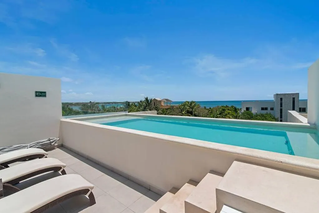 Akumal Amor Caribbean Sea View 2 Min Walk To Beach